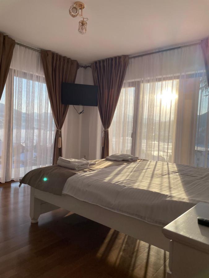 Silver Mountain Villa Colibiţa Екстериор снимка