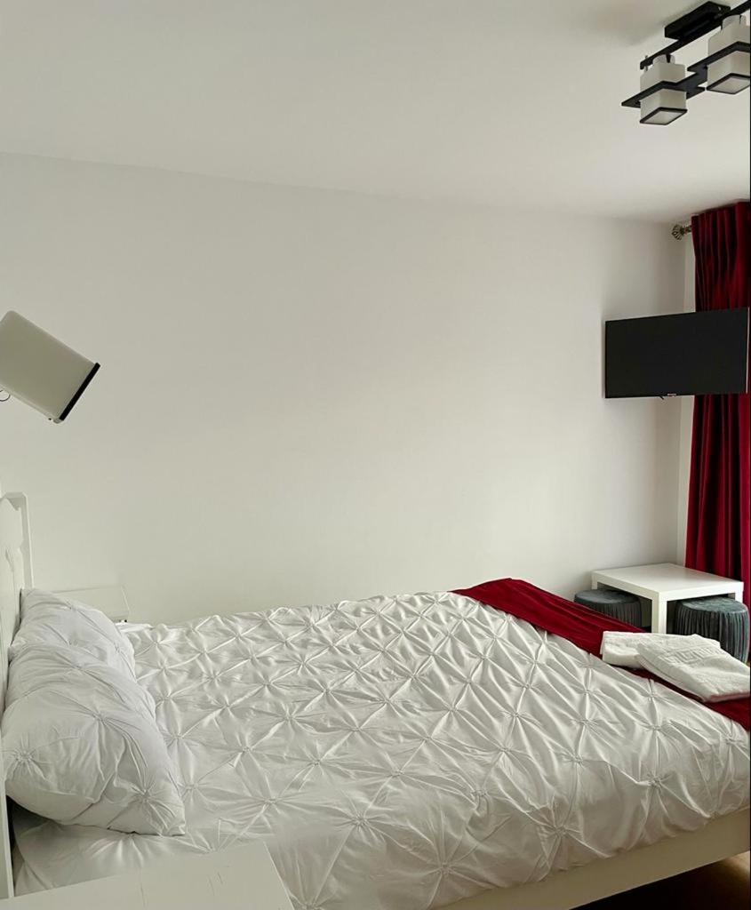 Silver Mountain Villa Colibiţa Екстериор снимка